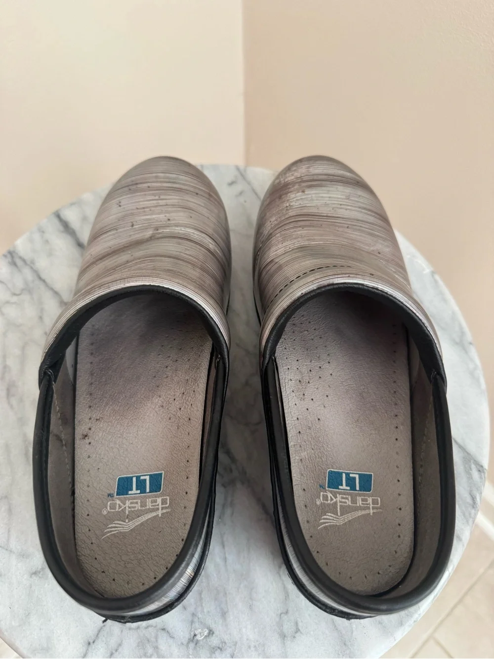 Dansko Professional LT Pro Prism Metallic Leather Slip On Clogs Size 9 US 39 EU - Picture 5 of 7